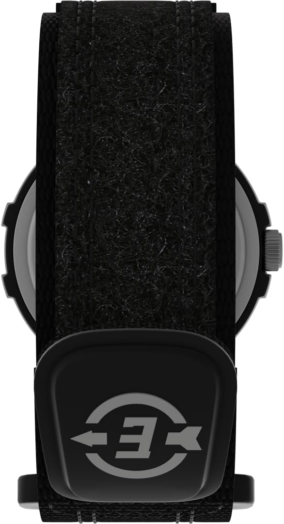 Timex Men's analog quartz wristwatch Nylon White/Black