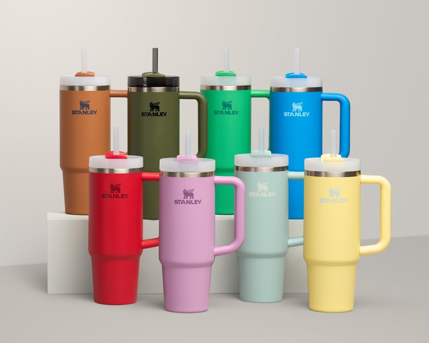 Stanley Quencher H2.0 Tumbler with Handle and Straw, 32 oz, 3-Way Screw-on Lid, Travel Cup Holder Compatible, Stainless Steel Insulated Mug, BPA Free, Lilac 850 g Lilac