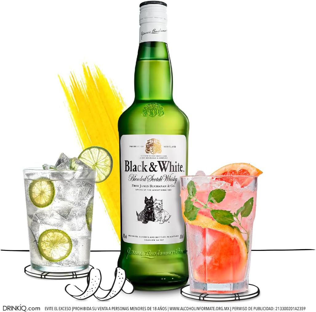 Black & White Blended Scotch Whiskey - 700 ml