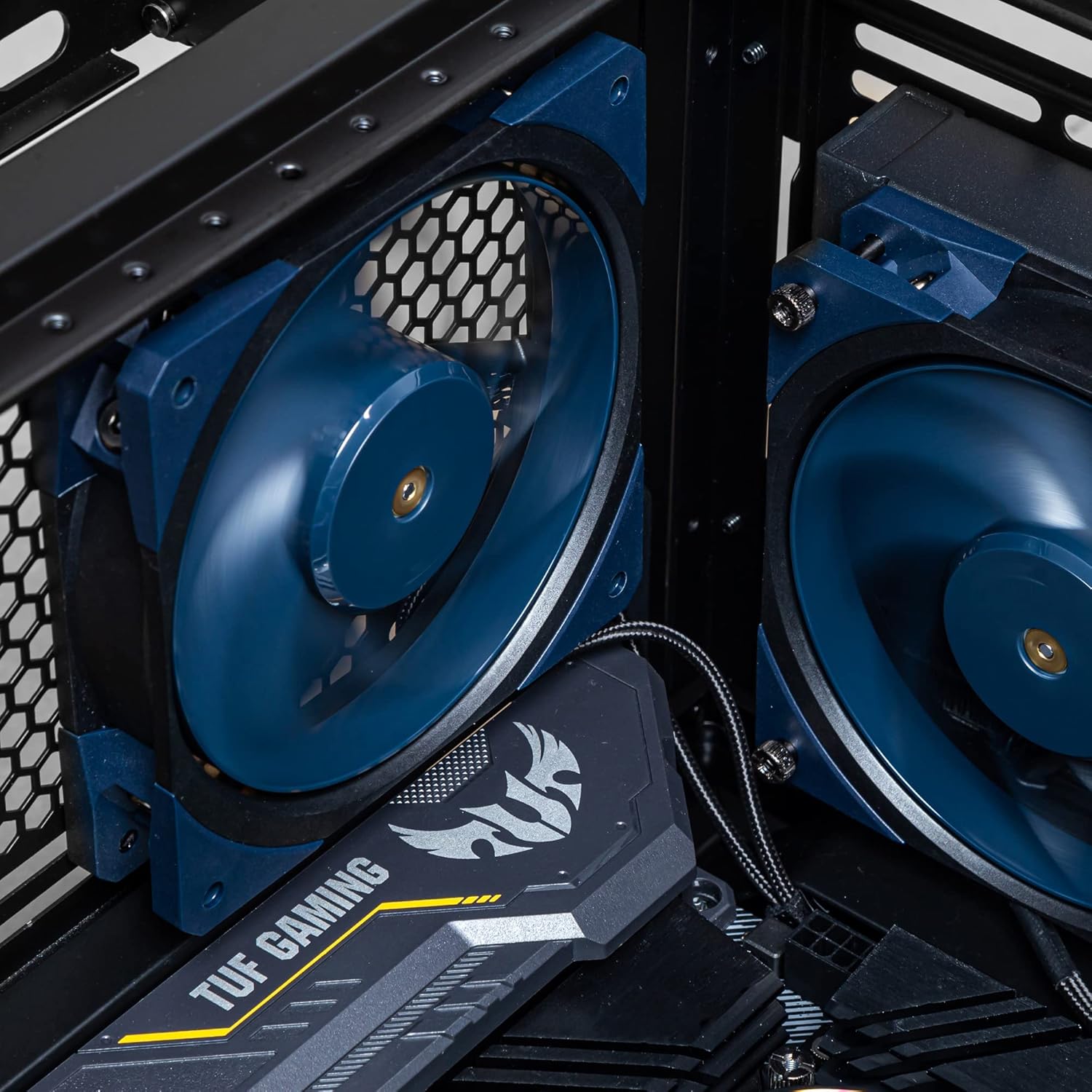 Cooler Master Mobius 120 OC Case Fan - Ring Blade Design (PWM), Vibration Dampers, Ball Bearings, Metal Motor Hub (Max. 88.1CFM, 4.75mmH2O, 39.3dBA) - Dark Blue & Black 120mm Black