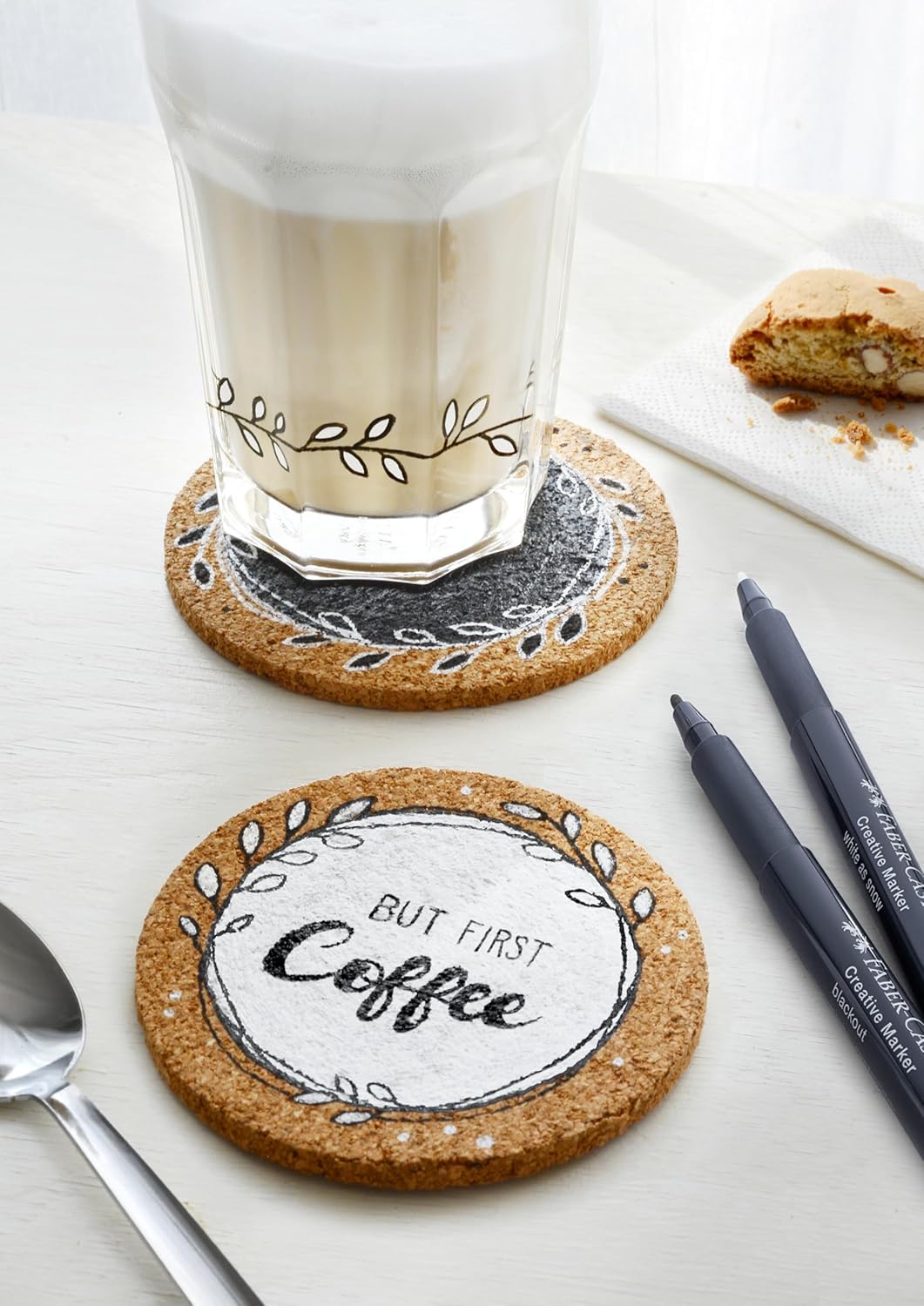 FABER-CASTELL 160791 Metallics Marker Set, 4 Markers, Line Width 1.5 mm, Suitable for Many Surfaces, with Metallic Effect Metallics Bunt 1 Unit (Pack of 4)