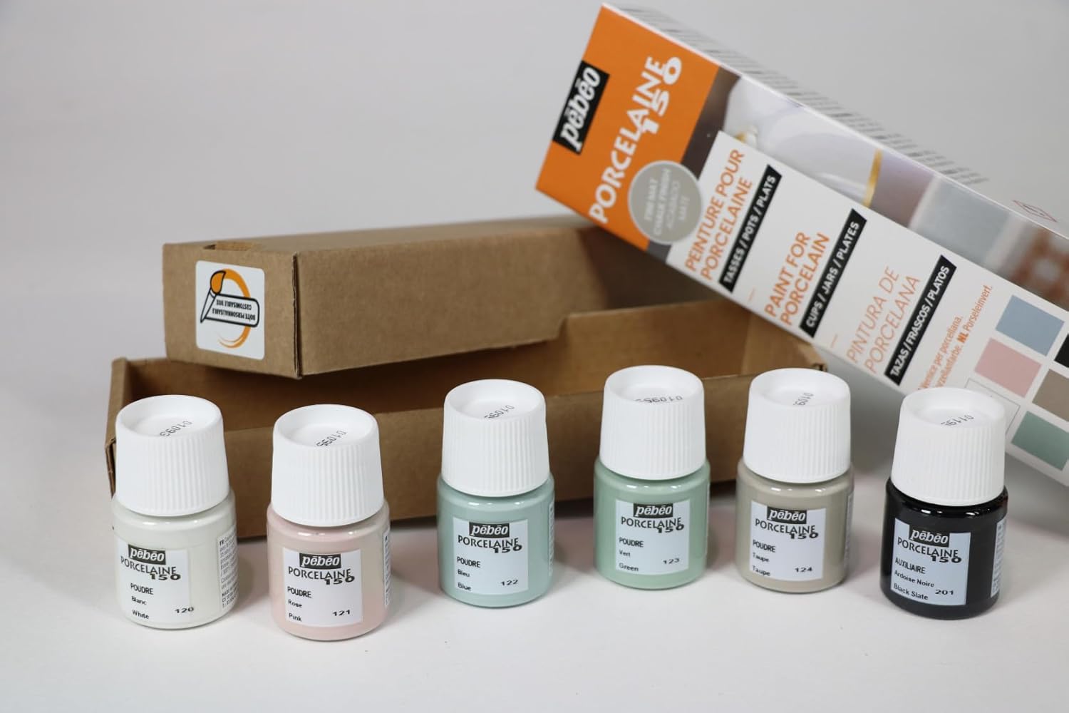 Pébéo - Porcelaine Beginners Set 150 Chalk - Painting on Porcelain - 6 Bottles of 20 ml - Powder White + Powder Pink + Powder Blue + Powder Green + Powder Taupe + Black Slate