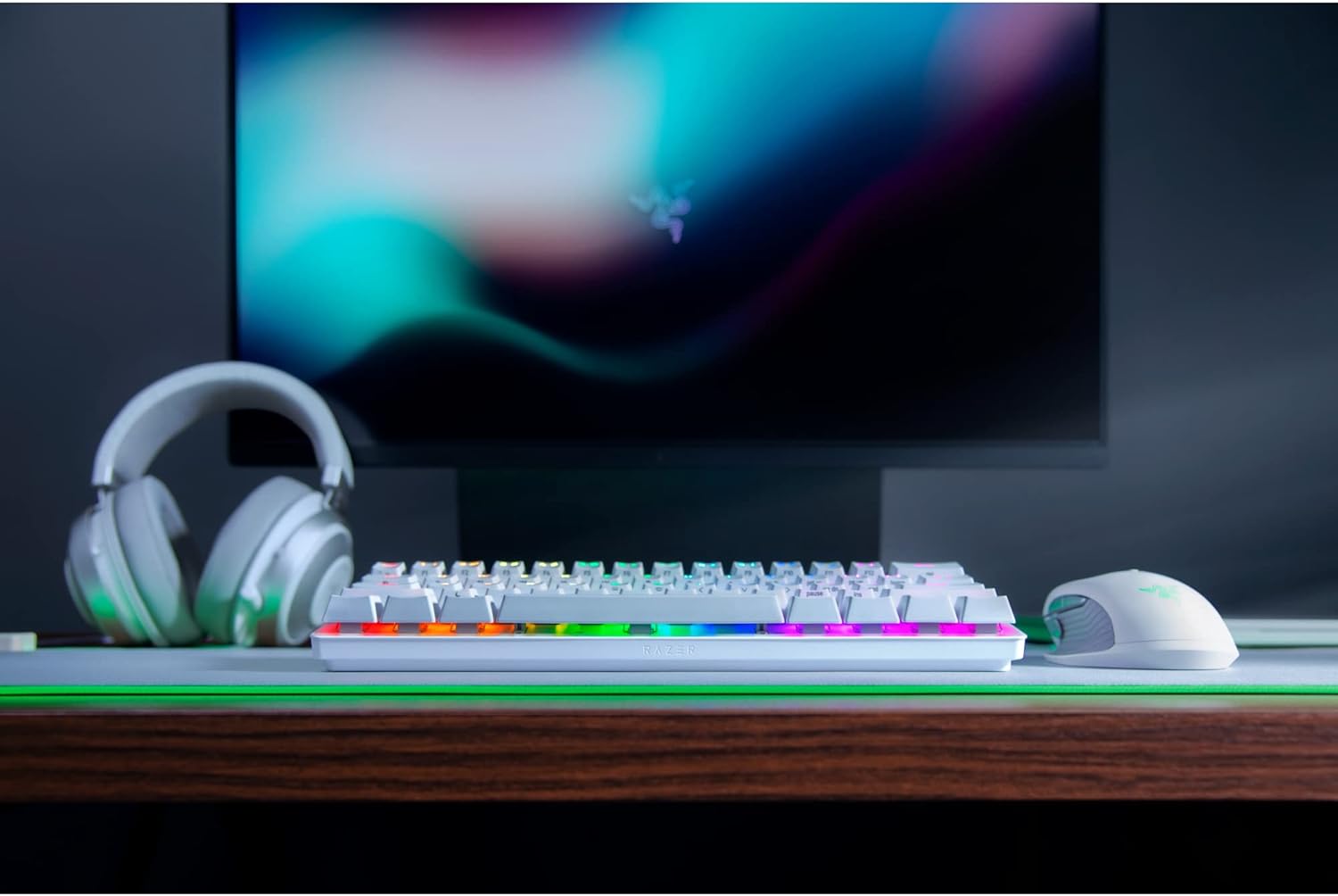 Razer Huntsman Mini 60 Percent Wired Optical Clicky Switch Gaming Keyboard with Chroma RGB Backlighting, PBT Keycaps, Mechanical Keyboards for PC Gaming Computer, Mercury White (Renewed)