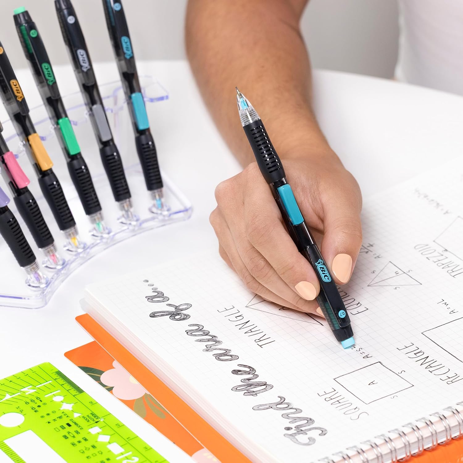 Bic Break-resistant mechanical pencils with rubbers, n. 2 Medium Tip (0.7mm) 4 Pack Pencils for School or Office