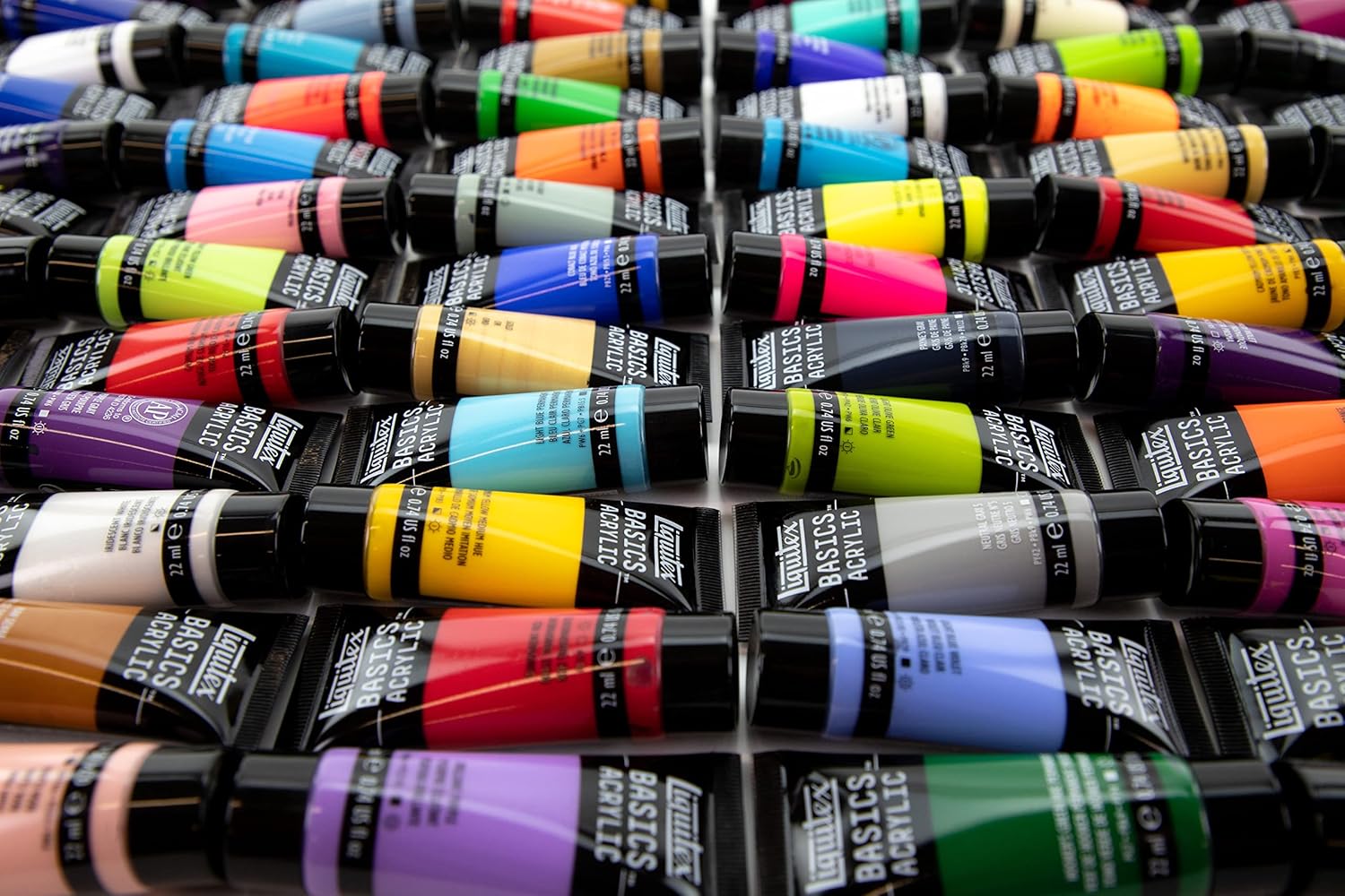 Liquitex 3699347 Basics Studio - Acrylic paint, 72 colors in 22 ml tubes, made with resistant and high quality pigments, very opaque colours, excellent lightfastness, Liquitex Basics - Acrylic paint set, 72 x 22 ml 72 units (Pack of 1) Acrylic paint set, 72 colors