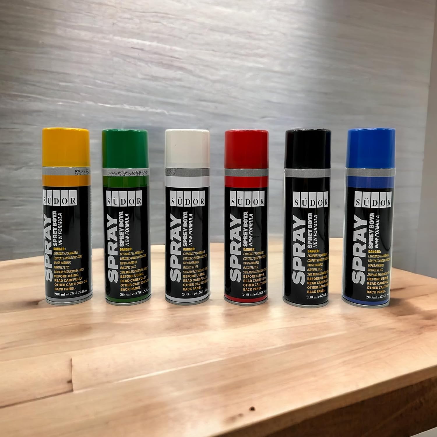 SÜDOR Set of 6 quick-drying 200ml spray cans for graffiti and decorations. Black, White, Blue, Green, Red, Yellow. (6 Colors)